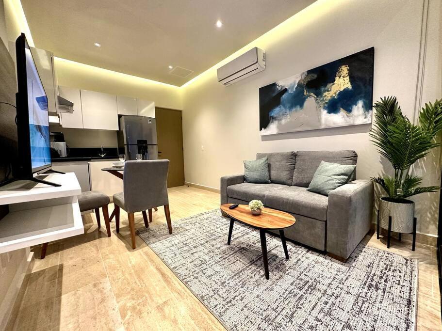 Luxury Loft With Rooftop Pool & Prime Location By Solmar *