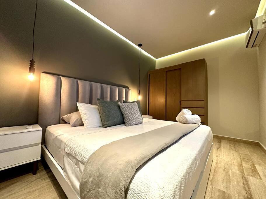 Luxury Loft With Rooftop Pool & Prime Location By Solmar *