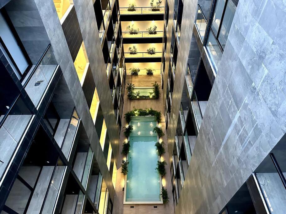Apartamento Luxury Loft With Rooftop Pool & Prime Location By Solmar